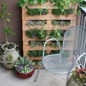 Küçük balkonlar için aksesuar önerileri